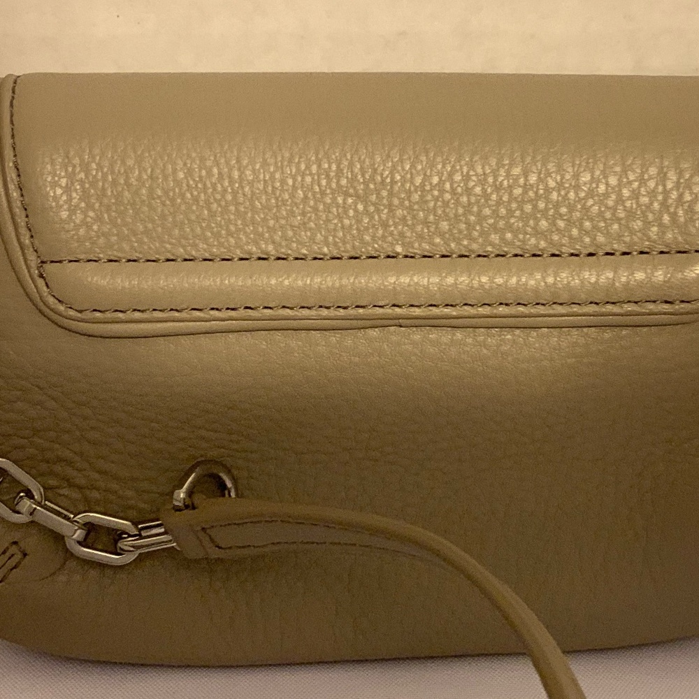 Tory Burch - Picture 5 of 5